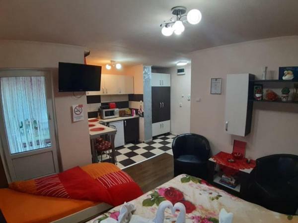Garsoniera Lorelai Băile Felix Εξωτερικό φωτογραφία