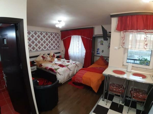 Garsoniera Lorelai Băile Felix Εξωτερικό φωτογραφία